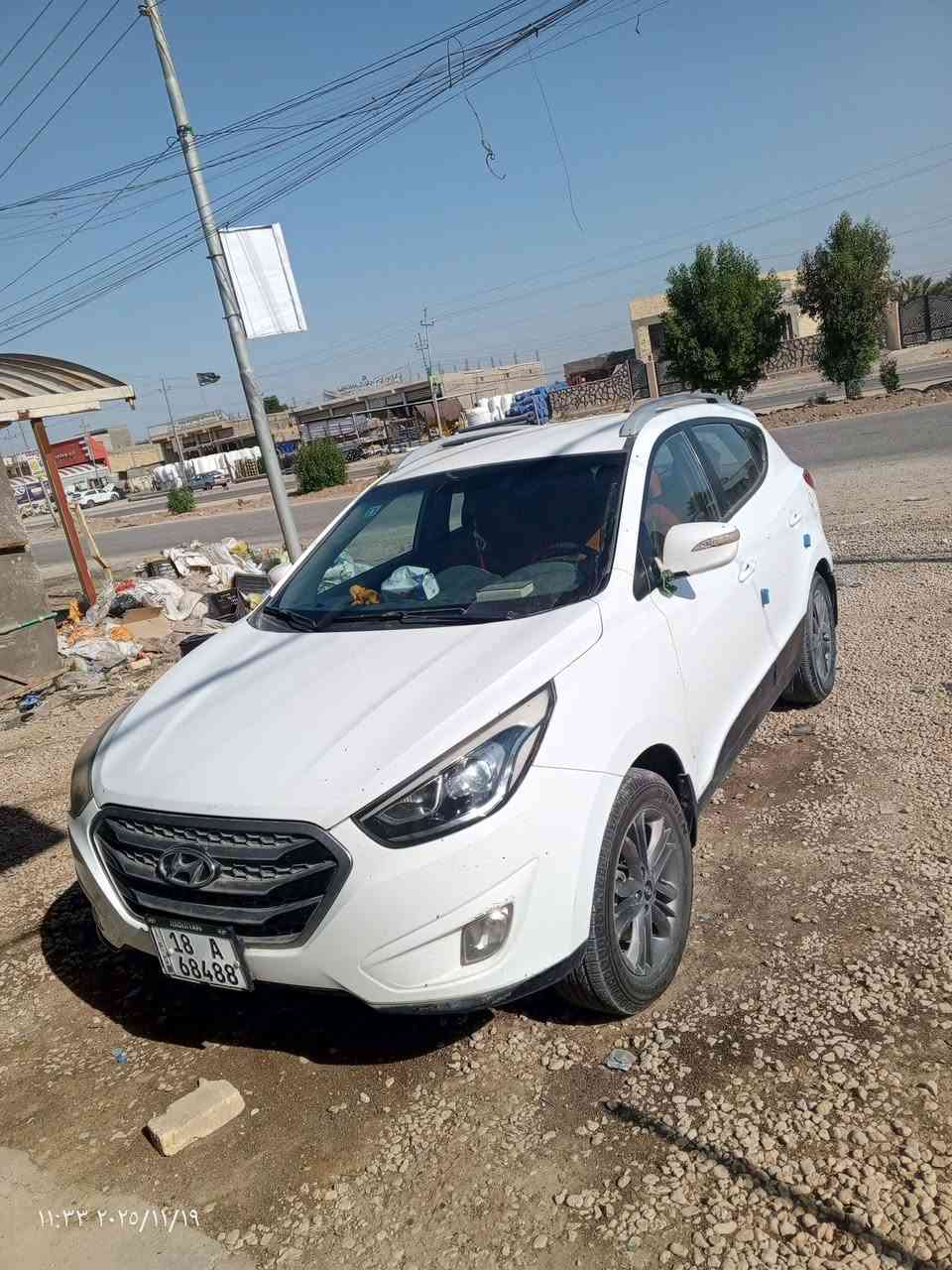 توسان للبيع 2015 خليجي مكفولة الرقم بابل انكليزي والسيارة باسمي ثاني يوم تتحول للاستفسار الارقم***********
