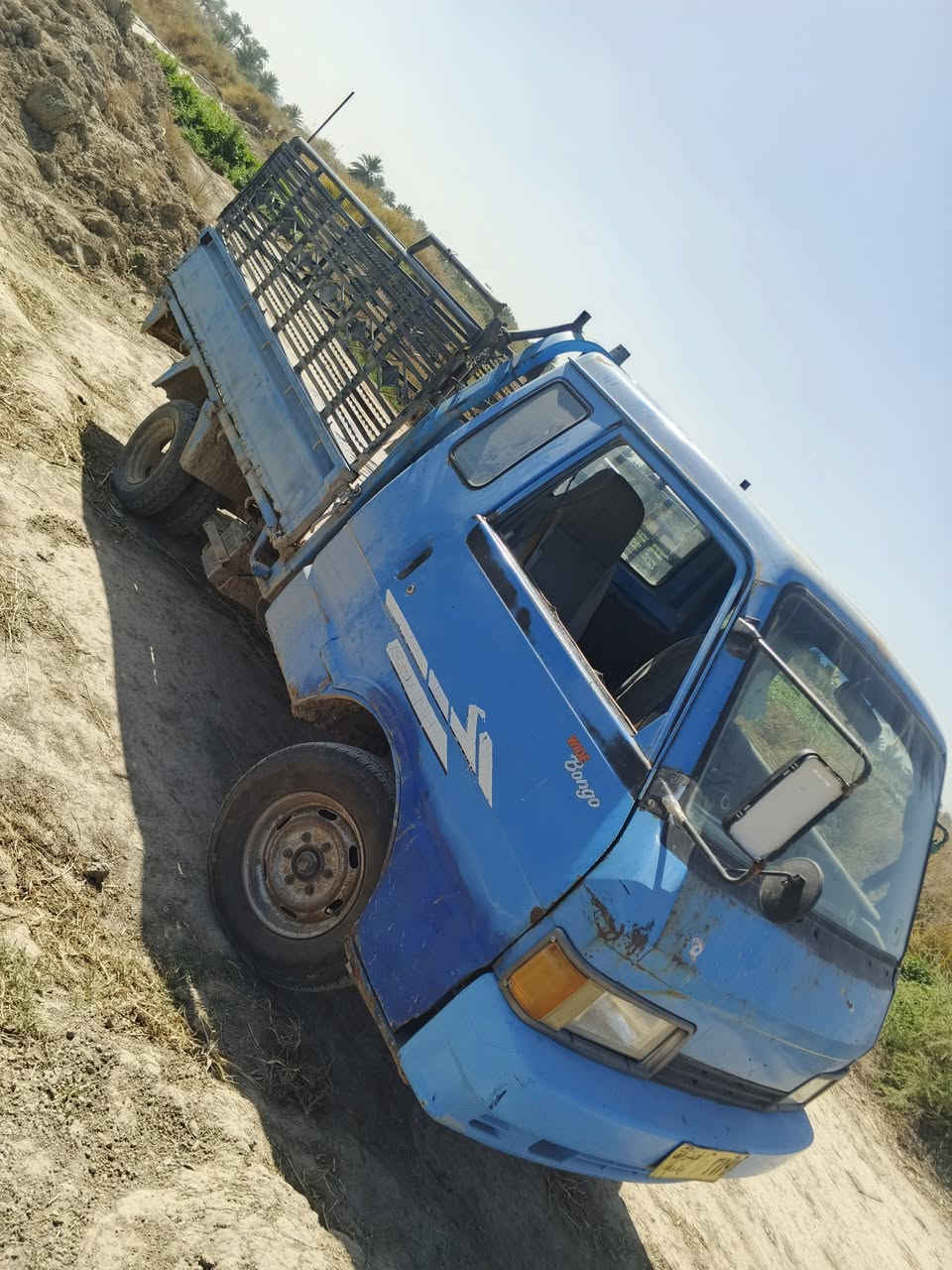 سلام عليكم كيه للبيع رقم وسنويه بدون تحويل راعيه ما ندله بيه حصه كاز كيه مكفوله محرك كير كسن شاصي كله جديد تخم تاير سعر 22 ورقه مكان بابل ‏‪***********‬‏
