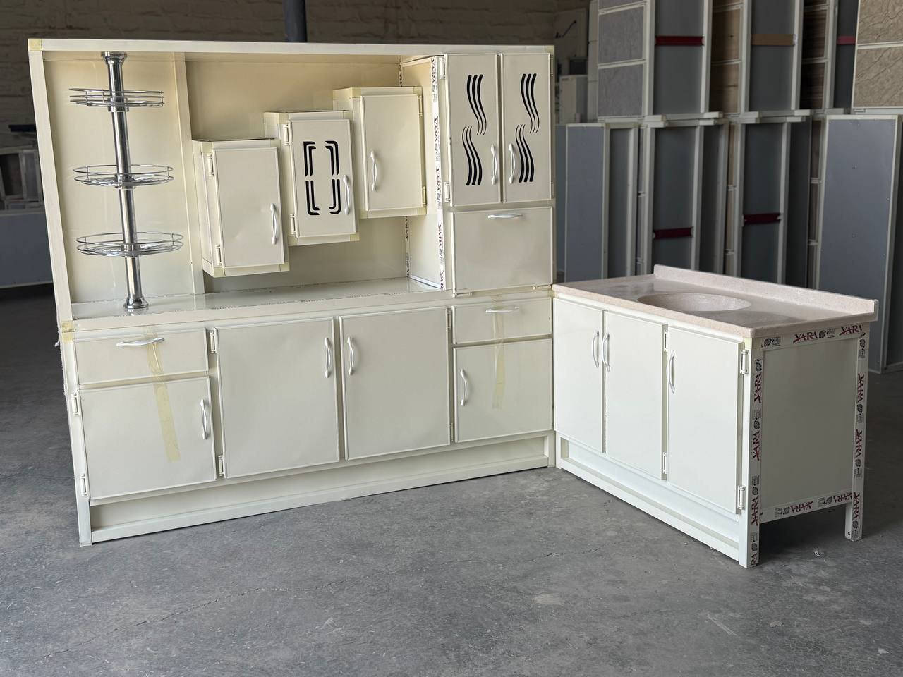 كاونتر مترين. أرضي. مترين. ملحق .  مع سنك مرمر متر و 20 سم. 

سقف الارضي ع طوله مقوى بالخشب. ☝️☝️☝️

السعر   400الف 

توصيل مجاني   بغداد

. فلوجه  رمادي  خالديه صقلاويه عامريه  كرمه. توصيل 15  

كربلاء نجف ديوانيه. بابل.  
 توصيل  25

توصيل ديالى


**إذا كنت صاحب هذا الإعلان وتريد حذفه لأي سبب، رجاءا أرسل رسالة إلى الدعم الفني**