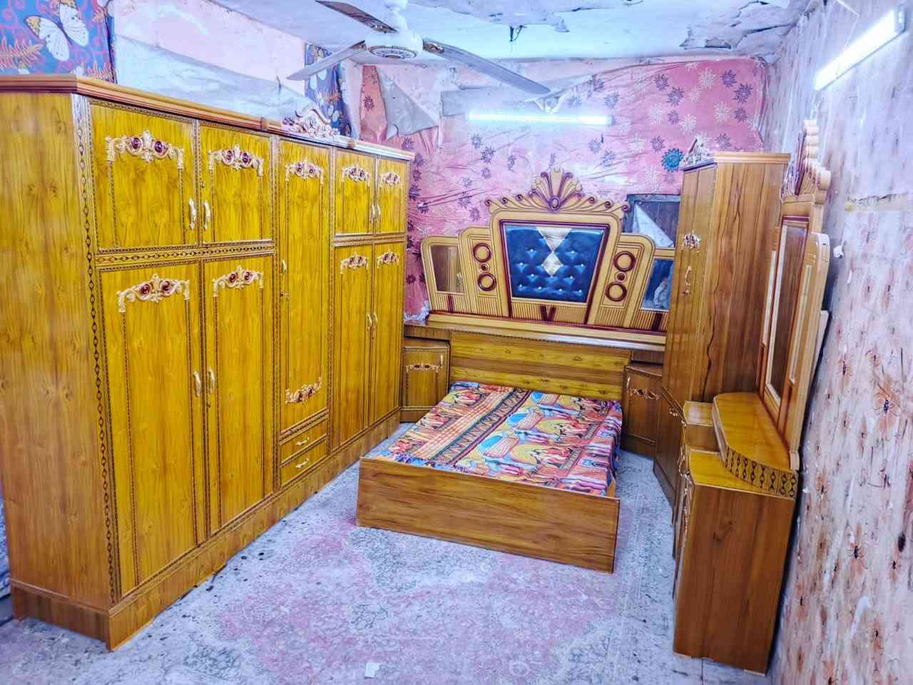 غرفه غير مستعمل نهائيا السعر750 بيه مجال بغداد الشعله مابيع توصيل مال بيت ***********
