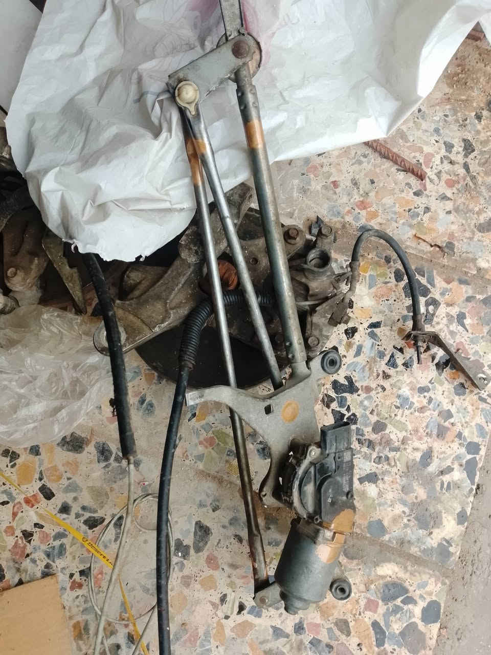 ماطور ماسحات امبالا شكل القديم ..
مال تفصيخ ..
***********
***********
