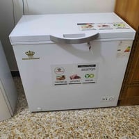 مجمده للبيع ماطور مالته عاطل كشر جديد قفله 90الف مكان شارع خوله 077576...