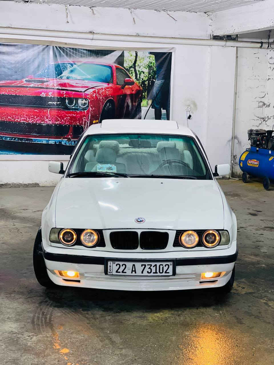 سڵاوی خوا لە هەموو لایەک 
بیئێم 525 کەپسی دیجیتاڵ 
مۆدێل 1991
رەقەم هەولێر سەنەوی ٩ مانگە بەسەر چوە رەقەمی تازەیە ژینگەی پێشوی دراوە 
پێش پانە 
لایت ئەڵقە 
دەعامی M
سلایت 
4 جام کارەبا 
ئەشیای تەبریتی پیوەیە نازانم ئیش دەکا یان نا گەرمی مەزبووت 
گیر مەکینە ئەکسل تەقە و رەقە بەشەرت 
عام و حیزام بەشەرت 
یەک جاملغ لیدرانی هەیە بێ ناو گرتن پێشی لای سەکن موس و براوە بەشەرت 
بناوکردن و تەحویل بەشەرت غرامە بەشەرت 
سعری 58 و مەجال 
*********** كويسينجاك, أربيل
