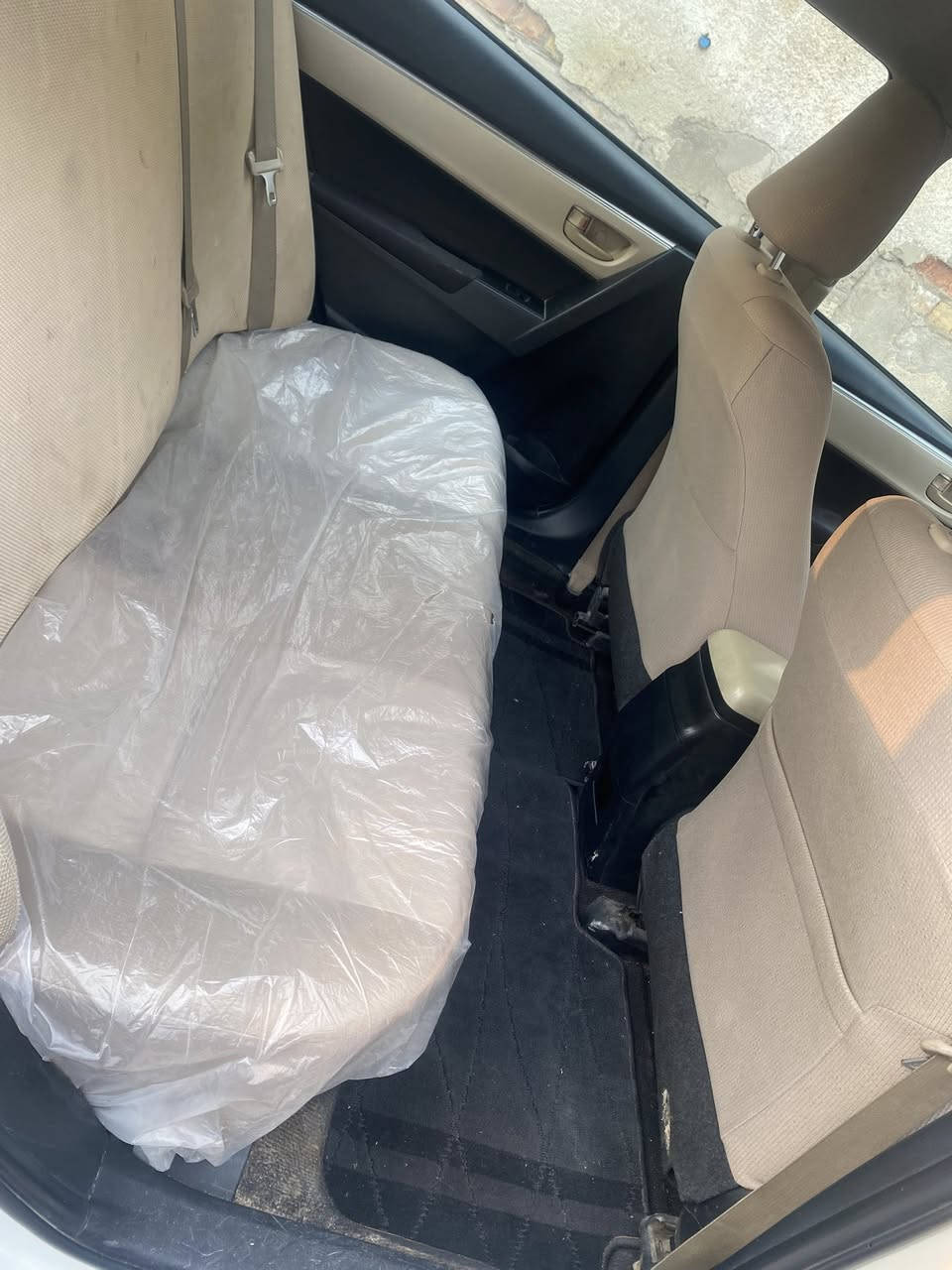 - السلام عليكم كورلا 2015 خليجي للبيع المكان كوت الحيدريه للاستسفسار ***********
- المحرك والكير كفاله 
- رقم بغداد خصوصي تحويل ثاني يوم بأسمي 
- قطعه وحده بيها 
- ماشيه 165 الف كيلو 
- السعر 147 والسياره خير من الله وبيها مجال بسيط للشراي
