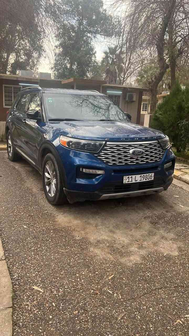 ‏Ford Explorer  (limited ) 2022

سيارة عائلية ورياضية واقتصادية بالوقود بنفس الوقت.   

المواصفات:

 • محرك 2.3 turbu

 • كير أوتوماتيك 10 سرعات

 • اللون الداخلي: جلد اسود

  . انارة داخلية خافتة للسيارة سبعة الوان

   . الدشبول جلد  مطعم بصاج. 

 • تشغيل بصمة + بصمة على الأبواب + رقم سري لفتح الابواب.

 • كاميرات 360 درجة 

 • تبريد + تدفئة للمقاعد الامامية. 

 • تدفئة للمقاعد الخلفية. 

 • تدفئة للمقود (ستيرن). 

  . تشغيل عن بعد. 

  . نضام ماسحات تلقائي. 

 • شحن لاسلكي. مع منفذ USB و type C

 • نظام صوتي فاخر B&O (بانغ أند أولوفسن). 

 • شاشة لمس  مع نظام ملاحة. 

 • نظام Apple CarPlay و Android Auto. 

 • تبريد هواء خلفي منفصل ثلاث قطع. 

 • تحكم كهربائي بالمقاعد . 

 • باب خلفي كهربائي. 

 • مقاعد الصف الثالث 

 • مرايا كهربائية وشفط أوتوماتيكي عند الاطفاء

 • حساسات أمامية وخلفية ومحيطية تفاعلية. 

 • نظام النقطة العمياء. 

 • نظام التحذير من التصادم الأمامي. 

 • نظام المساعدة على البقاء في المسار. 

 • مثبت سرعة ذكي تفاعلي (intellegent Cruise Control). 

 • نظام التحذير عند الرجوع للخلف 

 • أنوار LED خلفية و أمامية زنون بلادي

  . نضام الاوامر الصوتية. 

  . بردات للنوافذ الخلفية. 

 • ويل بلاتينيوم 20 إنش بلادي

 • نظام تعليق ناعم ومريح

 • نظام تحكم بالطرق المتعددة (Terrain Management System)بيها خمس انضمة قيادة للثلوج والرمال والحالة الرياضية وحالة المقطورة والطرق الجبلية الوعرة. 

 • حادث : دعامية امامية ومتبدلة نفس اللون 

 • جميع الإيرباكات والحساسات سليمة 100% وشغالة

 • السيارة مكفولة وجاهزة

رقم الشاصي : مرفق مع الصور

السعر: 23,300 $  والشراي يأمر ويتدلل. 

للتواصل: ***********
