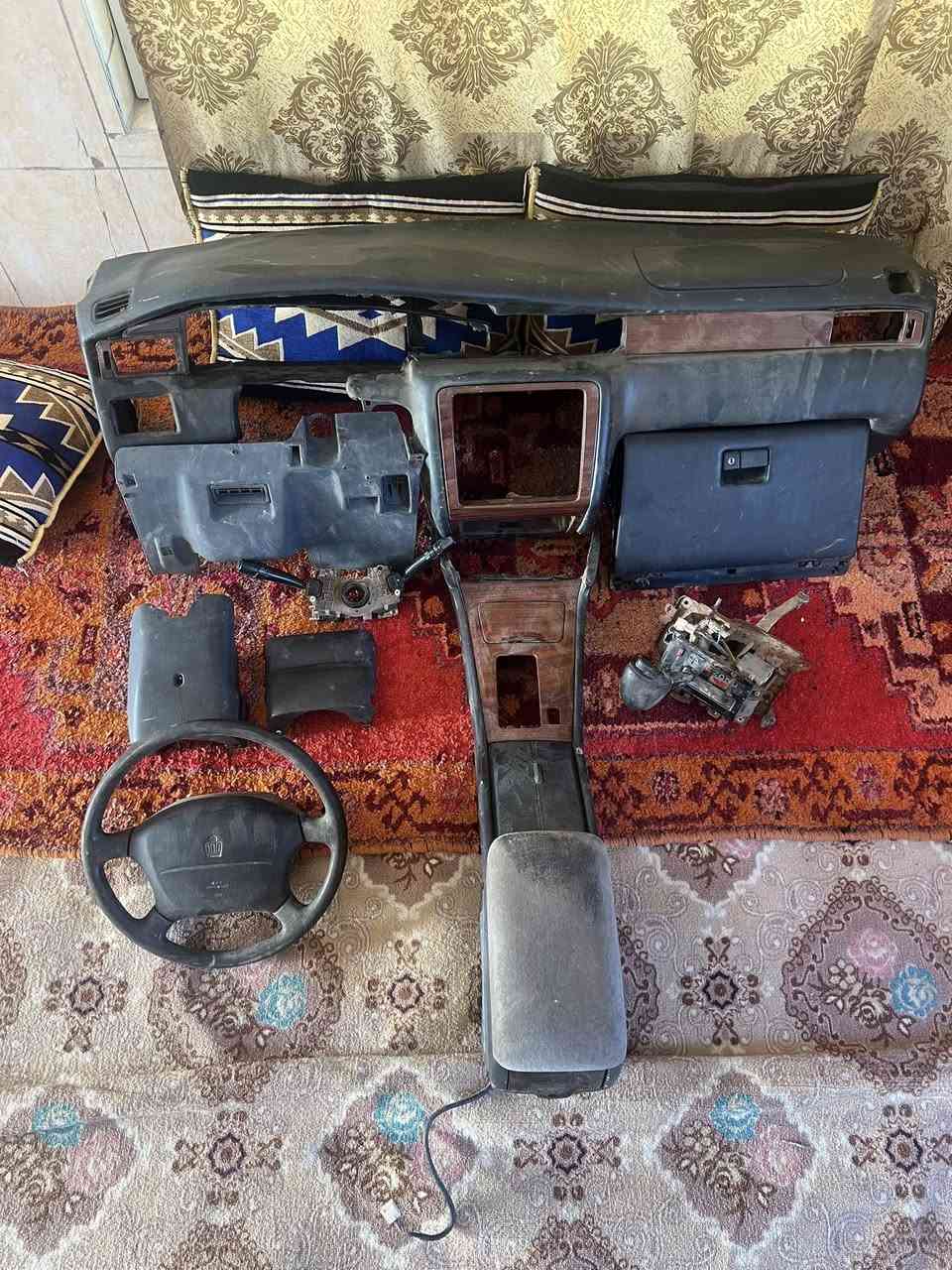 سلام عليكم غراض راس اثور كدام عينك دشبو ل كامل باقي تفاصيل خادمكم***********
