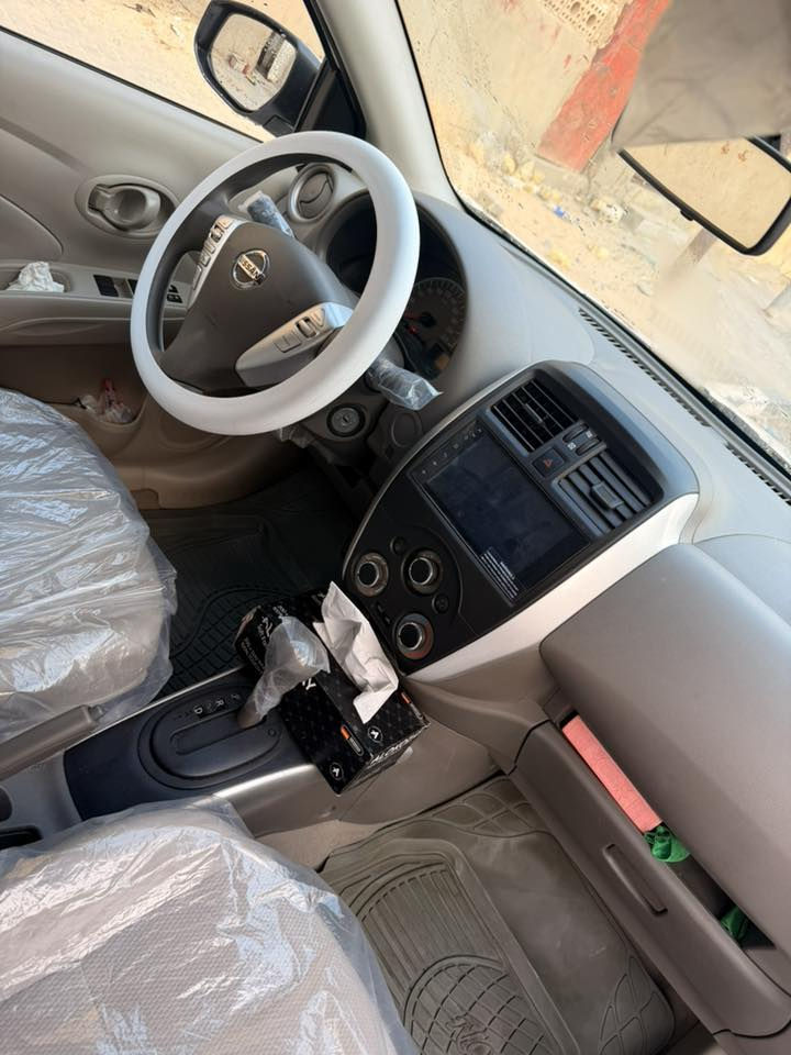 السلام عليكم نيسان سني مصري مديل 2025سياره حلوه وجديده رقم أربيل بيه بارد خفيف باب سايق وبيهه طخه بالبند موضحه بالصوره سعره ١١٧وبيهه مجال للشراي مكاني بصره قبله 
***********
