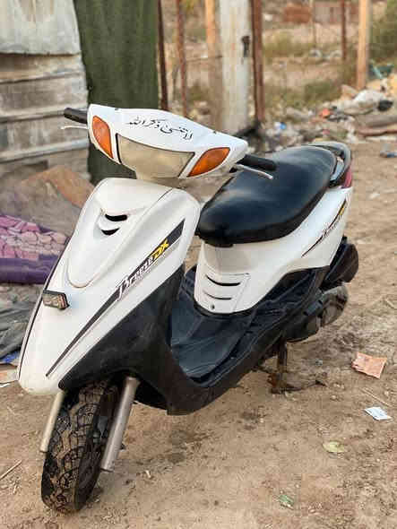 سلام عليكم بريز لايت فوك مكينة مجفتة مرة وحدة 
كفرات بلدي سعر ٤٠٠ وبيھ مجال مكان بغداد بغداد مدينة الصدر رقم الھاتف ***********
