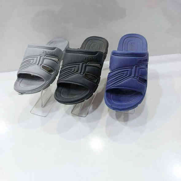 ايفا عالي درجة اولى. ايراني. 
رجالي كارتون 18 قطعة بـ 19 الف. 
شبابي كارتون 24 قطعة بـ  22 الف. 
ولادي كارتون 24 قطعة بـ 21 الف. 
طفل كارتون 36 قطعة بـ 27 الف. 
🚛يوجد توصيل لجميع المحافظات. 
قناة التليكرام 
https://t.me/thayi99R
واتساب الحجز 
***********
