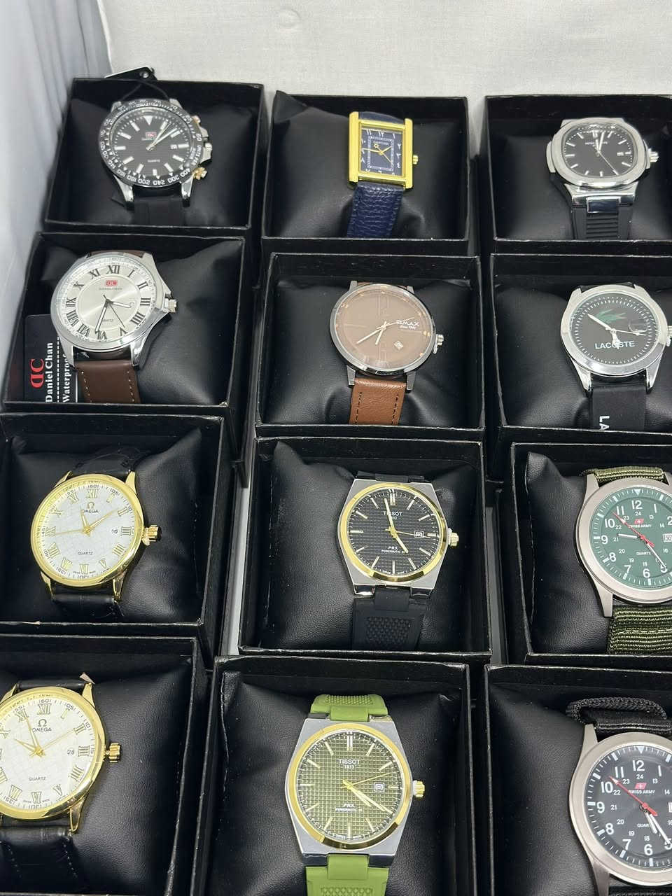 ساعات سويسري وياباني بالة جديد ( تيسوت- باتك فليب - رولكس - اوميگا - كاسيو- اورينت- كارتير ) وغيرها 

تصفية 
القطعة 15 
قطعتين 25
للتفاصيل خاص اكو رياضي + الكتروني


**إذا كنت صاحب هذا الإعلان وتريد حذفه لأي سبب، رجاءا أرسل رسالة إلى الدعم الفني**