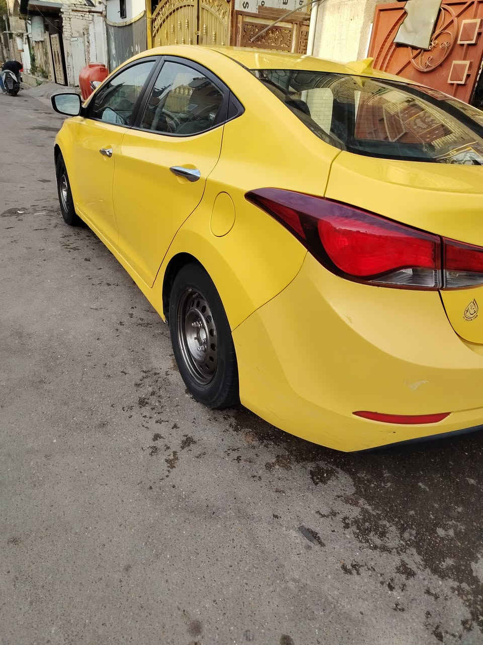 السلام عليكم
النترا ١٦ وارد امريكي ضربتها بأمريكا جاملغ ومبدل سياره جاهزه كير محرك خير من الله  يوجد سونار من ضمن الصور
المكان بغداد حي العامل
السعر ١١٠$
الرقم***********
