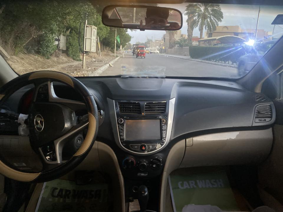 السلام عليكم اكسنت 2016
خليجي بنرامه 
كفله عامه 
مكينه 1600 
1/1 السياره نضيفه بمعنه الكلمه 
العنوان بغداد  بغداد الجديده 
رقم الهاتف ***********
مكلف بل نشر غير متواجد على الفيس
