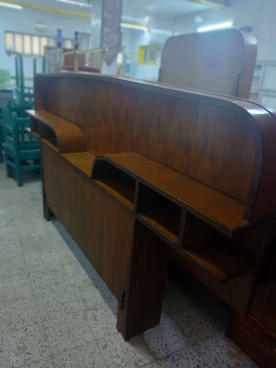 غرفه اخشاب عراقي نظيفه جدا 650 كنتور 6  باب وملحق ميز تواليت جربايه كومدي عدد2 صوميه تكمه جزامه .بغداد كرخ الرساله الاولى


**إذا كنت صاحب هذا الإعلان وتريد حذفه لأي سبب، رجاءا أرسل رسالة إلى الدعم الفني**