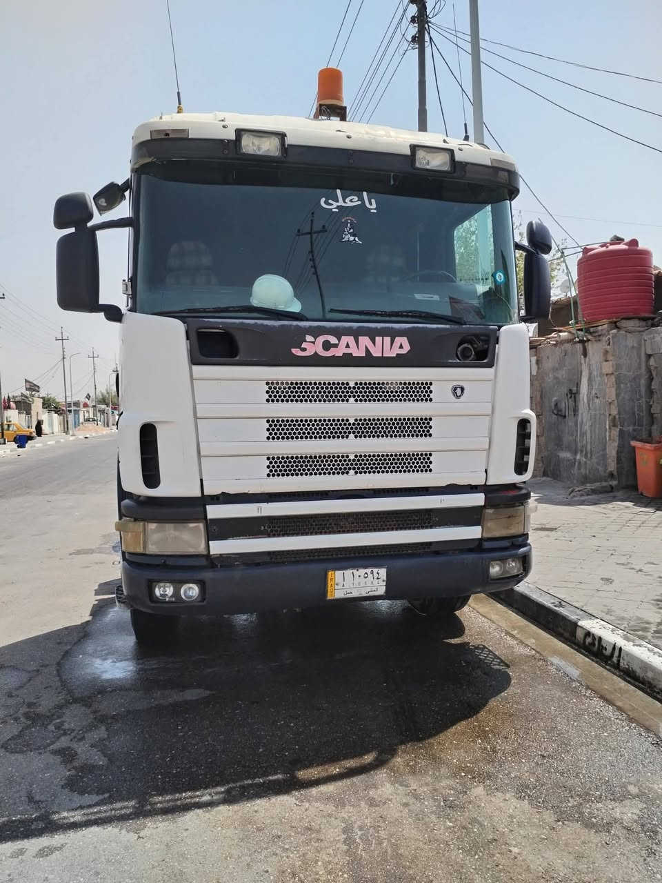 ياالله سكانيه لبيع ومراوس ب سكس سنكل سحال سياره شراويه مديل 2002 مربوطه راس قاطره قلاب مكينه بم ونوزل شراوي 6 سياره حلوه وجاهزه لعنوان بصره زبير لستفسار تصال عل رقم ***********
