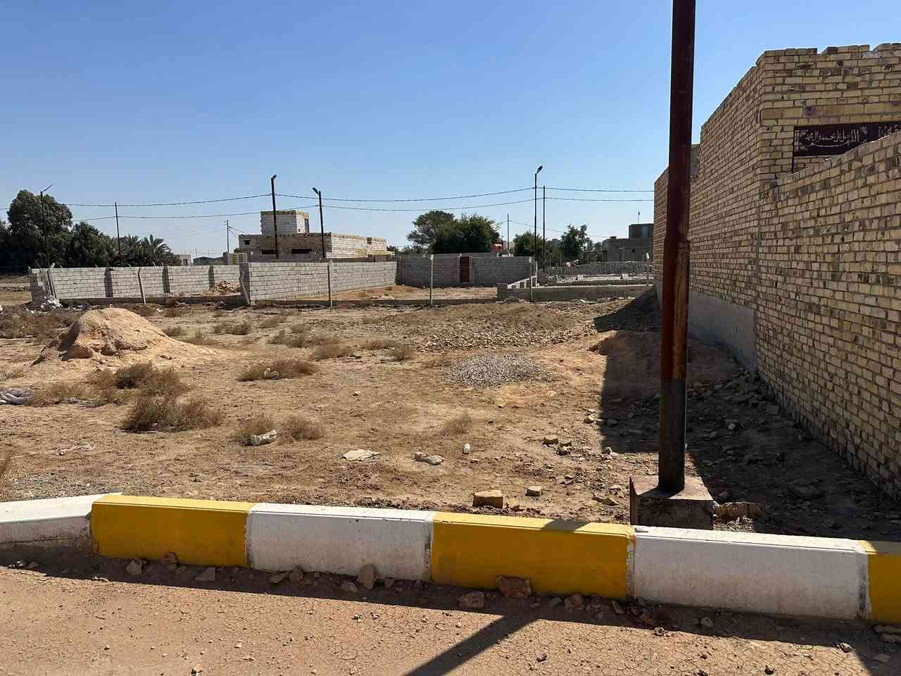 قطع مساحه 200متر سعر 15 مليون ترهم اقصاد ونقدي هذه رقمي ‭***********‬
