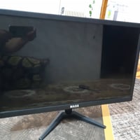 متاح شاشة من شركة  1080× 1920 MSAA حجم 24 انج نظيفة جدا السعر ( 65 الف...