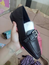 ملابس • توصيل