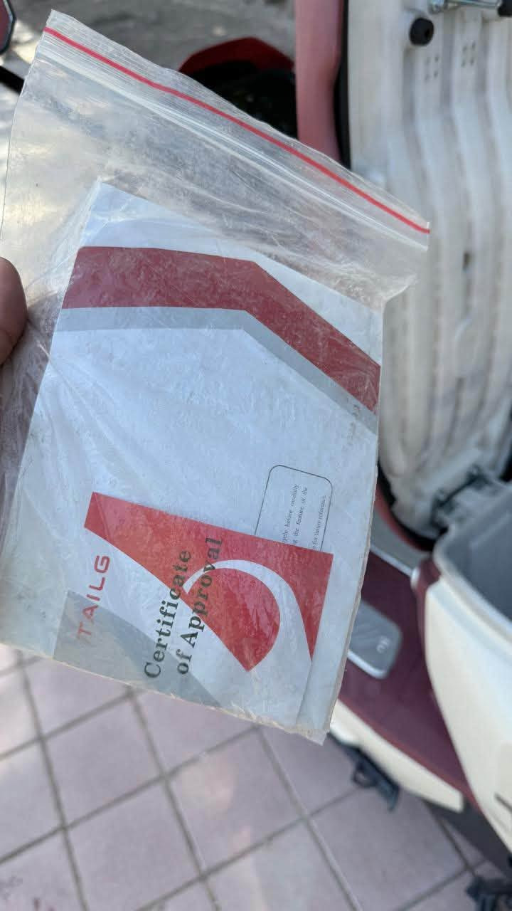 وحش الكون VIP مستخدمه شهرين 2026
6 بطاريات مسطره گرافين اصلي 38A 
سرعه 80 وتمشي بالشحنه الوحده 70 كيلو حقيقي 
تشغيل بصمه وسويج 
دراجة بلاديه كتلوكات الشركه بيهة وماشيه قليل
ملف 2000w نشطه وسريعه  سعرهة 950 الف 
📍مكاني بغداد ابو غريب الزيتون مجمع البدور 
هاتف *********** واتساب ***********
