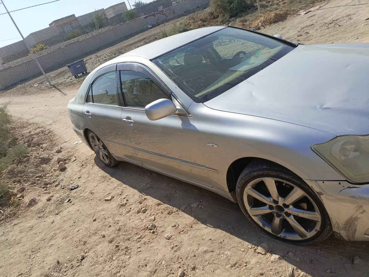 سلام عليكم سياره شاهينه للبيع كير ومكينه وحداديه ما بيهن شي وكهربائات شغاله كلهن بيه رقم بس اكفلك سرقه وعشاير السعر 37 وبيه مجال بيع او مراوس مكاني ديوانيه للاتصال ***********
