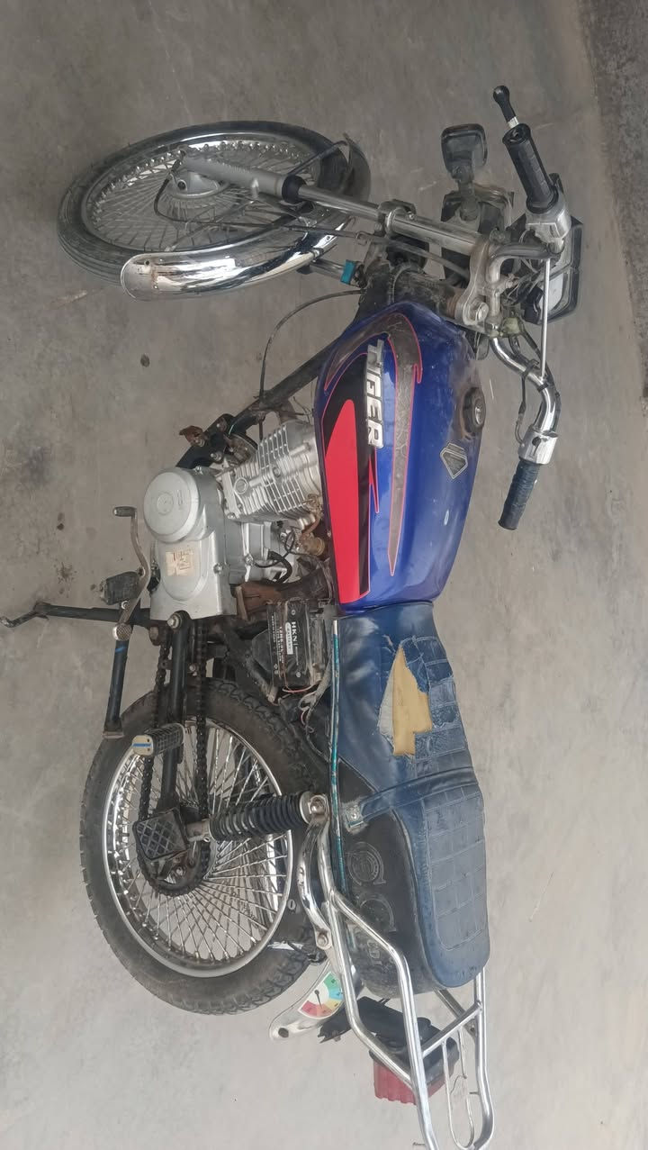 سلام عليكم اربعه كير للبيع مديل 21 أصولي وكيله العارضي *********** مكان النجف  العباسيه
