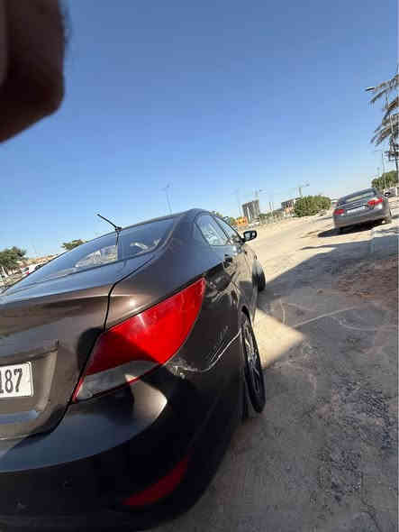 السلام عليكم للبيع اكسنت موديل 16 خليجي رقم بغداد دولي سنوية و هزة جديدة بسمي السيارة تخويل مباشر 
سيارة صبغ بنيد و كلير (بخ فقط ) جاملغ  دون دواخل شرط الفحص 

ممشا السيارة 136 الف كيلو 
عليه تخم تاير او ويل جديد قبل شهر شادهن  و ادامة كاملة لمنضومة الاحتراق ( عبوة فيول بام + بلكات و مجاول + نوزلات) قبل سبوع شديتهم 
سيارة جاهزة من كلشي متصرف عليها لو ربع 

السعر : 80$ وبيها مجال للشراي 
مكان السيارة بغداد / حي الخظراء 
للاستفسار : ‭0771 257 5344‬
وتساب :‭0771 257 5344‬ Colombo
