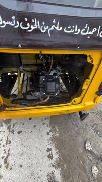 تكتك للبيع موديل 2020 ومحركهاا 2021   سعر 5 و بيها مجال  مكاني بياع ال...