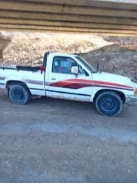 نيسان للبيع مديل ٩١ سعر ٣٥ ورقه وبيه مجال قليل ٠٧٨٣٣٥١٤٣٢٦