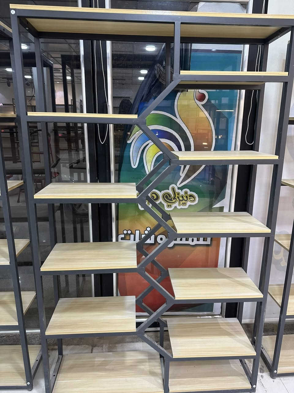 رفوف للبيع  نضافه 99% مكاني بابل ***********
