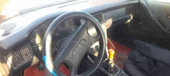 السلام اودي موديل ١٩٩٢ سيارة جاهزة كير مكينة داخل جديد سيارة جاهزة رقم ديالى مشروع وطني شرط التحويل بيع او مراوس السعر ٣٠ وبيها مجال *********** ..
***********
