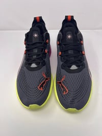 بوما نيترو • مقاس 44 (28.5سم) • ضرر بسيط