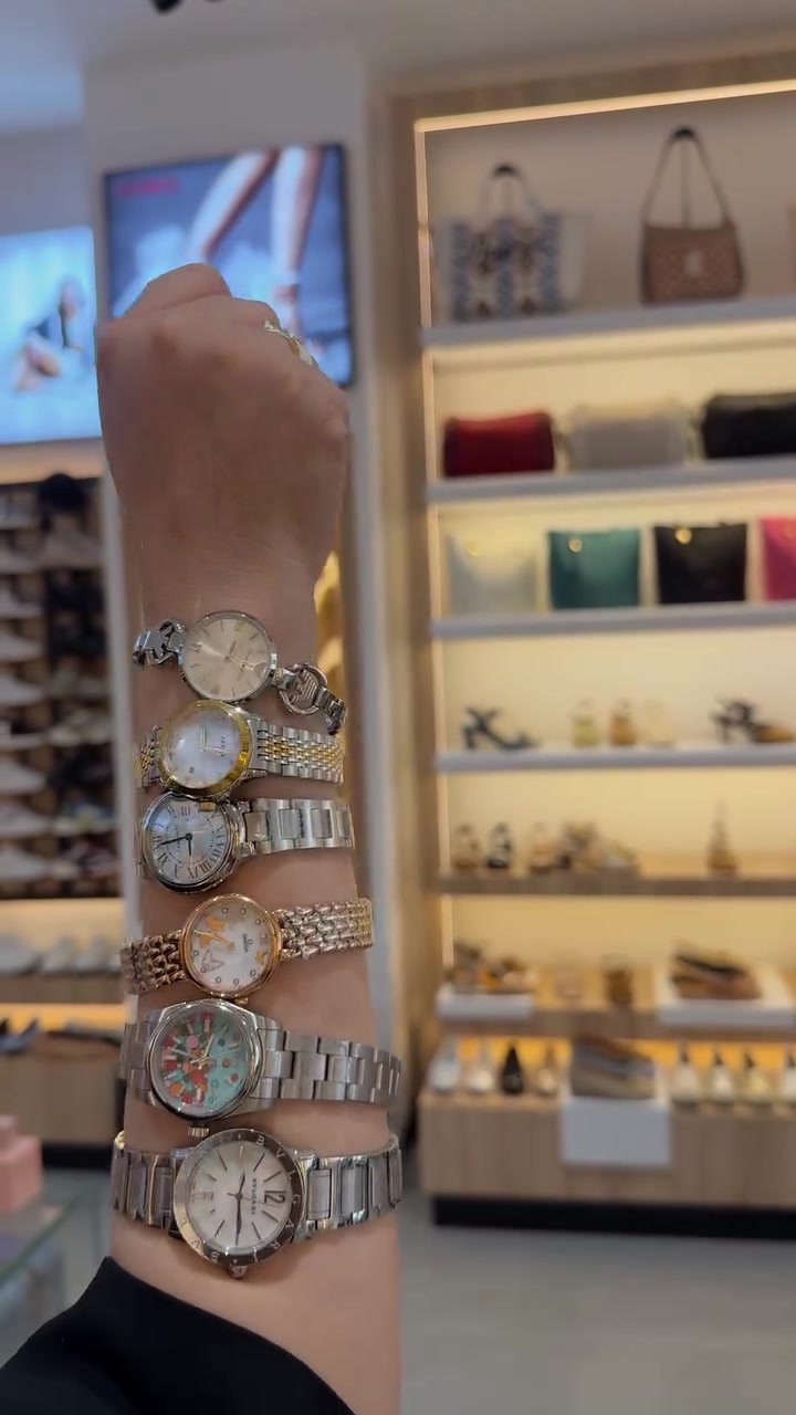 New women’s accessories 💎


**إذا كنت صاحب هذا الإعلان وتريد حذفه لأي سبب، رجاءا أرسل رسالة إلى الدعم الفني**