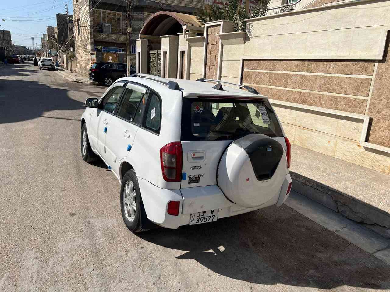 تيكو موديل13 رقم بغداد بسمي سنويه جديده
محرك كير تخم تاير جديد 
صدر امامي خلفي خير منه الله 
سياره لاضربه ولاتبديل فقط جاملغ سايق بي صبغ قليل اثر طخه خفيفه
تبريد ثلج كهربائيات كلهه شغاله 
مكانهه بغداد العبيدي 
سعرهه 53 وبيهه مجال 
داخلهه جديد دوشمه جديده مشط بلكارتون قبل يوم بدلته 
‏‪0776 831 8879‬‏ ليحب يتصل
