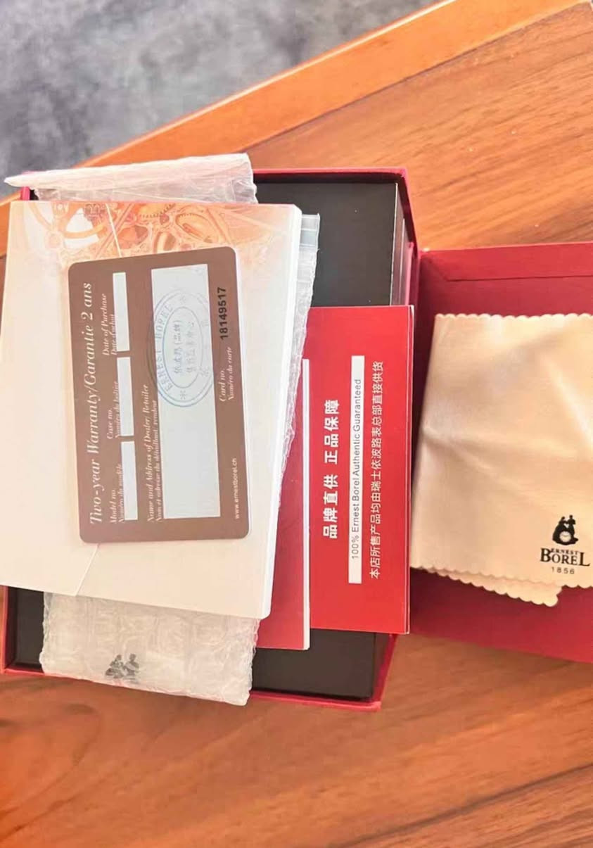 ساعات اصلية للبيع جدا نظيفات وشرط الفحص  
Tudor .....800 دولار 
Citizen Eco-Drive Bluetooth..... 400  دولار 
Citizen Attesa Eco-Drive.... 250 دولار
Ernest Borel .....500دولار 

 عندك اي استفسار نزلة بالتعليقات 
والي يحب يشتري يتفضل خاص او واتساب ***********
متوفر توصيل كل العراق بغداد, العراق
