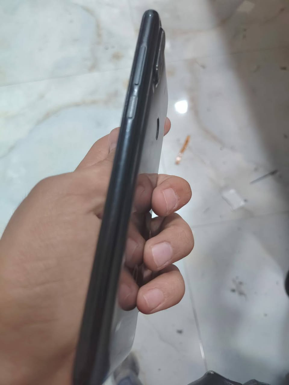 جهاز TCL
ذاكره ٦٤ 
ما داخل تصليح ابد
سعره ٤٠ الف ويه التوصيل كلشي شغال
مكاني بغداد ***********
