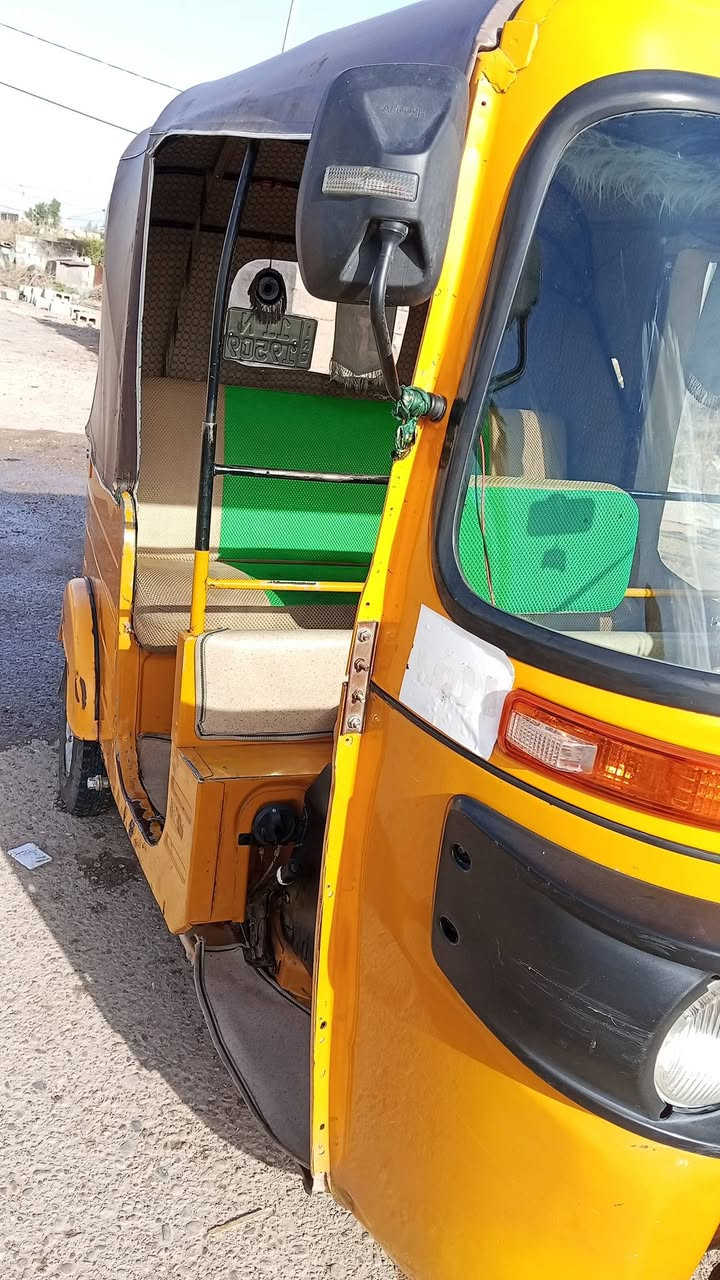 سلام عليكم تك تك للبيع موديل 19مرقم تحويل ثاني يوم سعر 6وبيهه مجال مكان المدائن فلكه سلمان باك ***********
