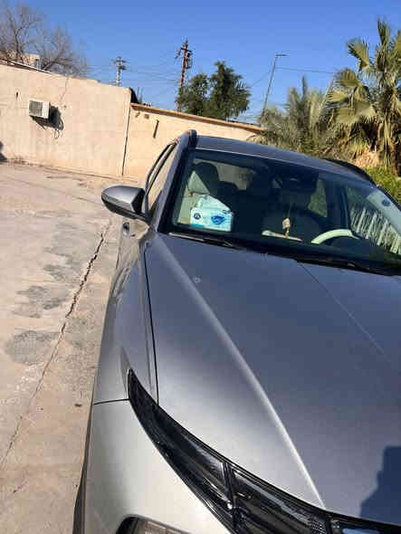 السلام عليكم من رخصت الادمن 
توسان 22 امريكي رقم اربيل باسمي 
المواصفات
 محرك 2500 
بصمة تشغيل ✅
ترحيب عند الاقتراب ✅
تحكم جهتين ✅
كرسي السايق كهرباء ✅
تدفئة كشنات الامامية ✅
سياقة ذاتية ✅
مانع تصادم🚫 
تحديد مسار ✅
اوتو هولد ✅
كامرة دوارة خلفية ✅
اطفاء ذاتي ✅
اخوان بيع او مراوس ✅
سبورتج 24 او توسان 24 
سعر البيع 190 وبيها مجال بسيط
اتصال ع هذا رقم ***********واتساب +اتصال
