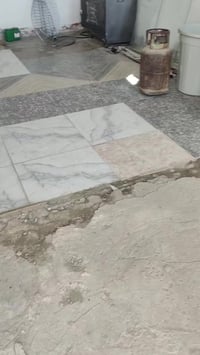 مطعم • معدات جديدة • تقاطع شارع 80