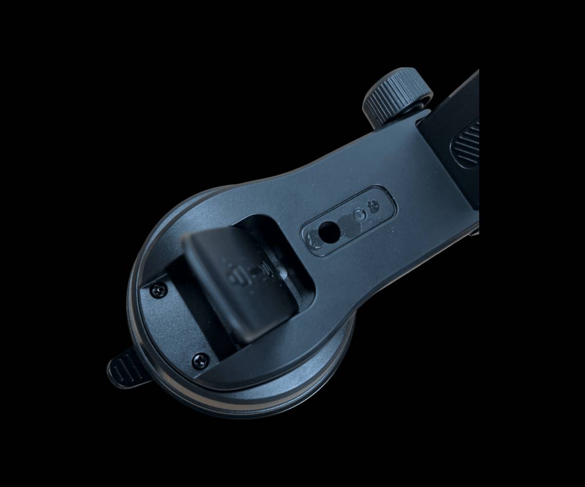 امزون 
ستاند سيارة وشاحن بنفس الوقت