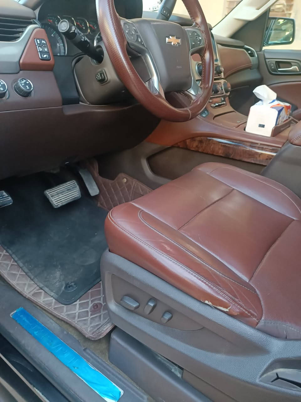 السلام عليكم
تاهو2015 خليجي وكالة المنصور فول مواصفات فول LTZبرايمر 
سيارة ماشية 116حقيقي سيارة مكفولة كفالة عامة رقم بغداد الدولي هزة جديدة وبأسمي 
السعر 3شدات و40وبيها مجال
للاستفسار ***********
