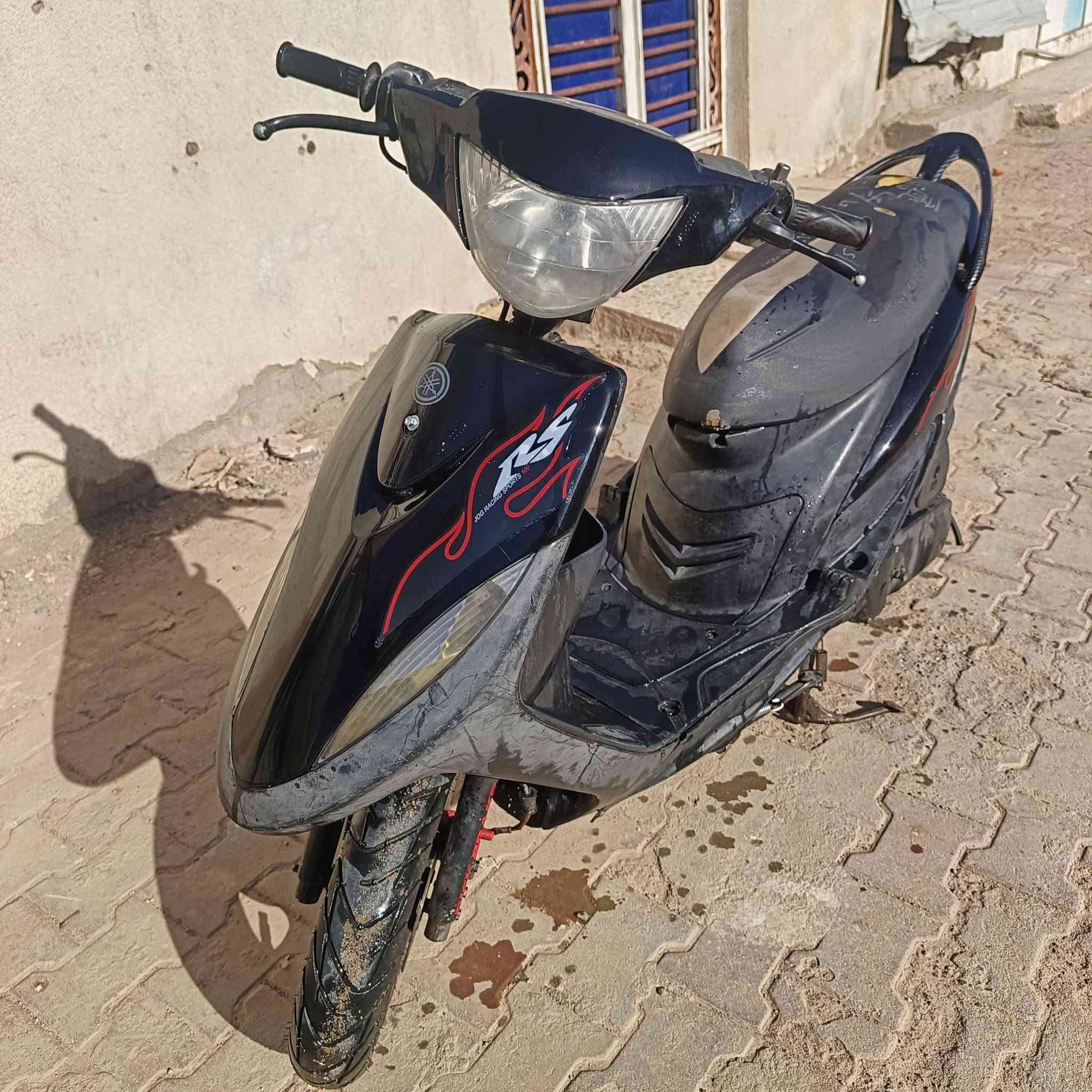 سلام عليكم ماكس عدله دراجه خرسه ما تنسمع مبدل بيه فقط زنجيل سعره خاص رقمي ***********

