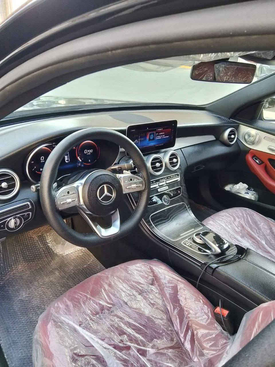 بلاش بسعر كامري
مرسيدس C300 موديل 2021
فووول مواصفات بنوراما صندوق كهرباء داخل احمر شاشه كبيره دبل ماوس كراسي هيتر كهرباء شاشه عداد دجتل الكتروني وباقي المواصفات المعروفه 
وارد امريكي حادثها جاملغ امامي وجاملغ خلفي عكس بيها مكانات صبغ على كد الشي 
كير مكينه صدر كهربائيات كلشي جديد ومملعوب بيهم وصفر مسج 
مكان السياره بغداد الكرخ
للاستفسار ***********
