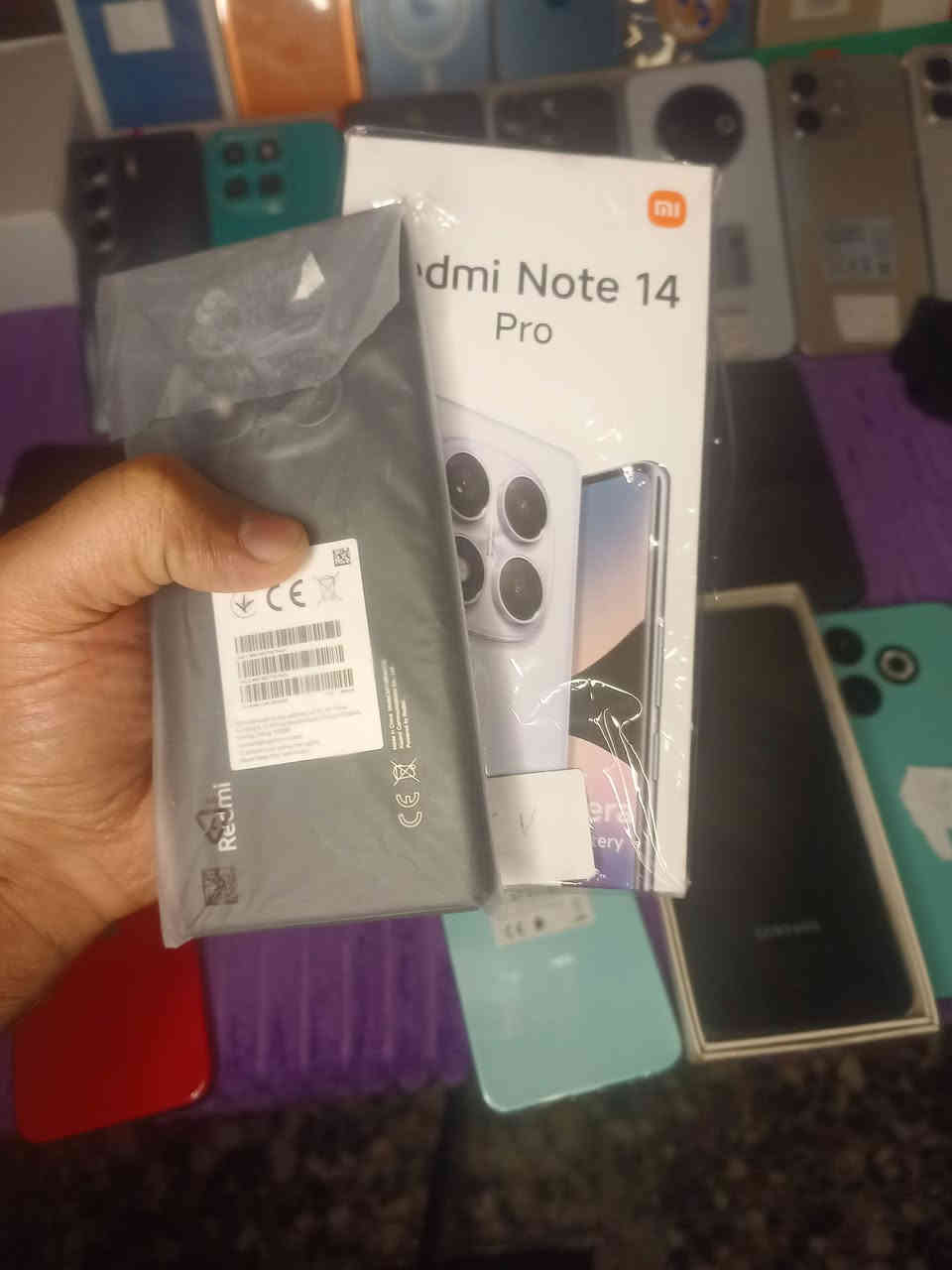 السلام عليكم شاومي نوت 14برو جديد مامستعمل السعر 280مكاني بغداد البياع
***********
