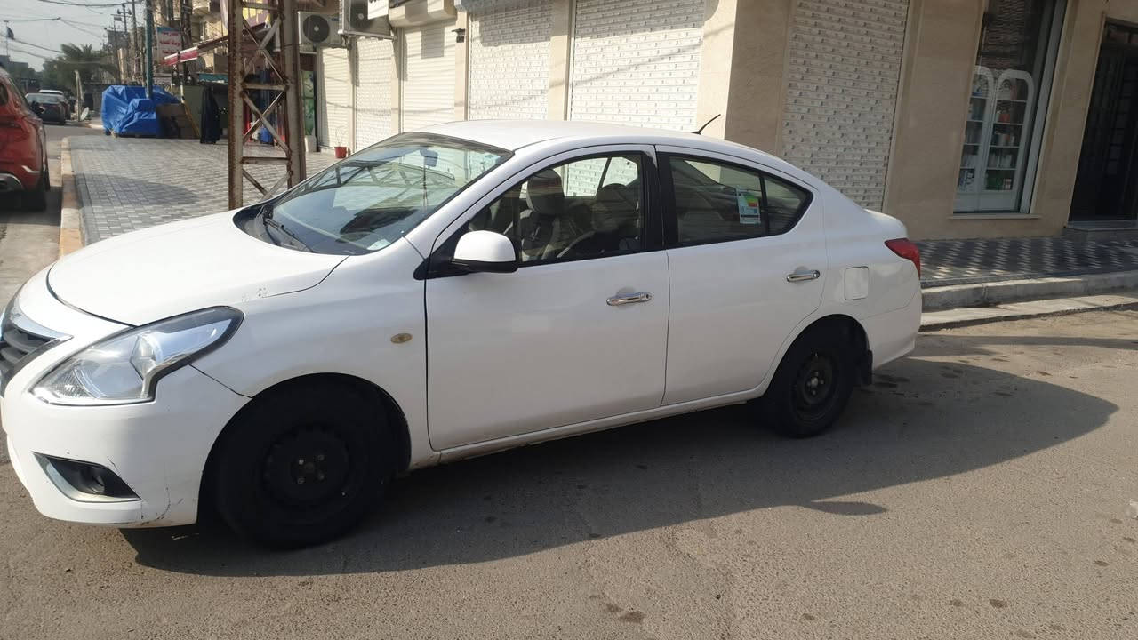 السلام عليكم للبيع نيسان سني هندي موديل ٢٠٢٠ كل تفاصيلها داخل الصور
السعر ٩٠ وبيها مجال بسيط ماشي ٨٣ الف كم رقم بغداد للإستفسار الاتصال على الرقم ***********
