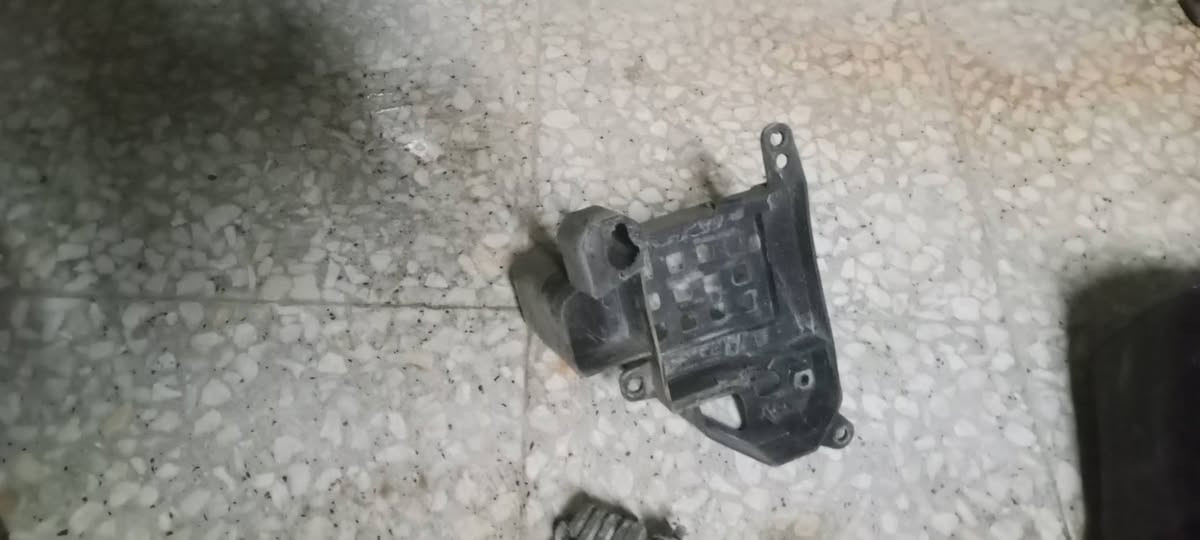 للبيع غراض بوكسر مكان بغداد بلديات توصيل موجود ***********
