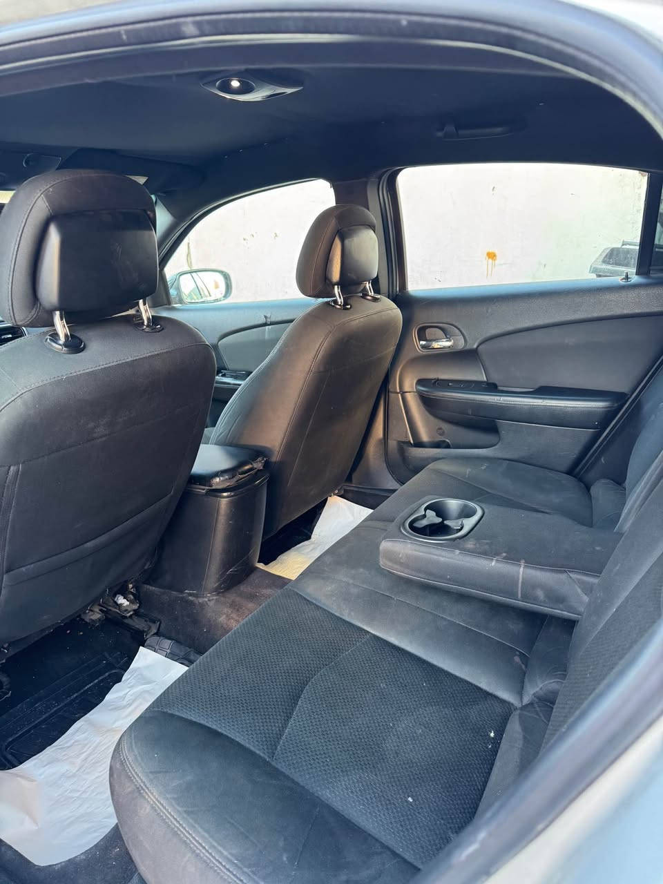 كرايسلر سبرينك ٢٠١١ سي قطعه سبغ غرامه ١٠،٥٠غرامه يل سه ر دي شعري ينه خار سعر ٧٣ومجال كير ومه كينه بشترتن تيار جديدن كهره بيات بشرتن***********كوره ك وتاساب زاخو, دهوك
