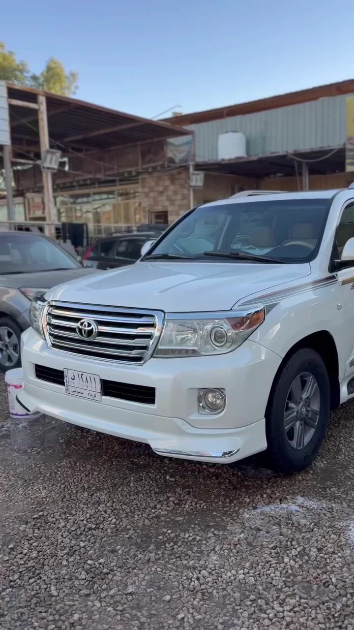 جيب لندكروز
2009 محرك سته سلندر فول موصفات داخل بيجي مكينه وكير بحاله ممتازه ثلاث قطع تبريد سبعه سياره كفاله من الحادث فقط الصبغ مشلوع وتم معالجه البنيد رقم كربلاء ومكانه كربلاء سياره مال جنايه عل ايده واحله من التصوير هواي سعره 263 وبيها مجال (بيع فقط ما متواجد عل ماسنجر فقط وتساب )رقم اللستفسار ‭٠٧٧٢ ٦٧٨ ٠٤١٥‬
***********
