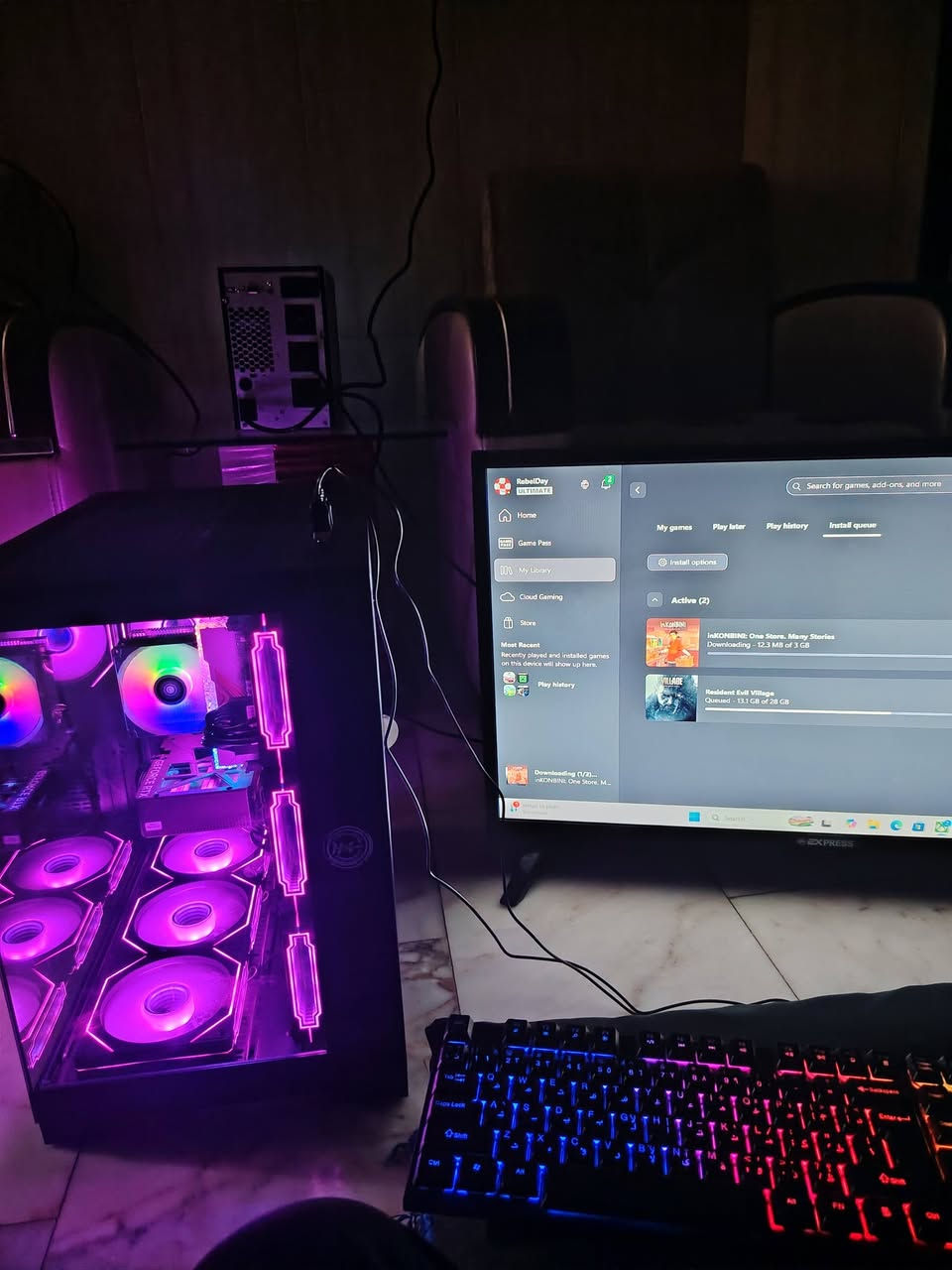 تحميعه pc صار اقل من الاسبوعين من مشتريها ومشغلها تقريبا12مره فقط 
بعدها جديده كلش كامله ملحقاتها موحوده والكارتون هم موحود اريدها بمليون
 قفل ماكو نقاش لان جديده  وياها كرت الضمان ومنزل هواي من سعرها عندي توصيل لكل المحافظات


**إذا كنت صاحب هذا الإعلان وتريد حذفه لأي سبب، رجاءا أرسل رسالة إلى الدعم الفني**