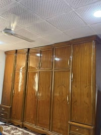 غرفة خشاب تفصال 5ملم  خشب درجة أولى بعدهي جديدة مكان بغداد 07714774154