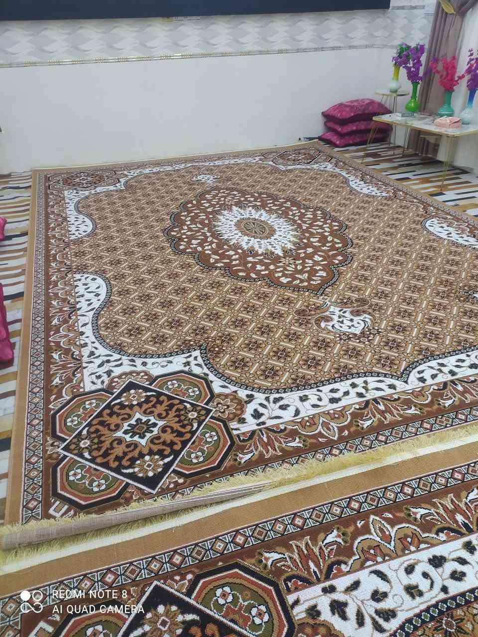 زوالي كاشان الايراني جديد غير مستعمل 2قياس 6,3 و2قياس 4,3السعر 650وبيهن مجال الاستفسار ش***********
