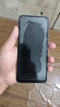 انفنكس سمارت ١٠ • ١٢٨ • نضيف